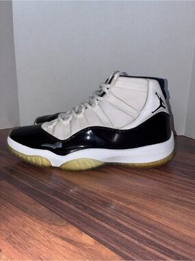 Air Jordan 11 Retro Concord Men's Size 12 Pre-owned Sneakers 378037-100